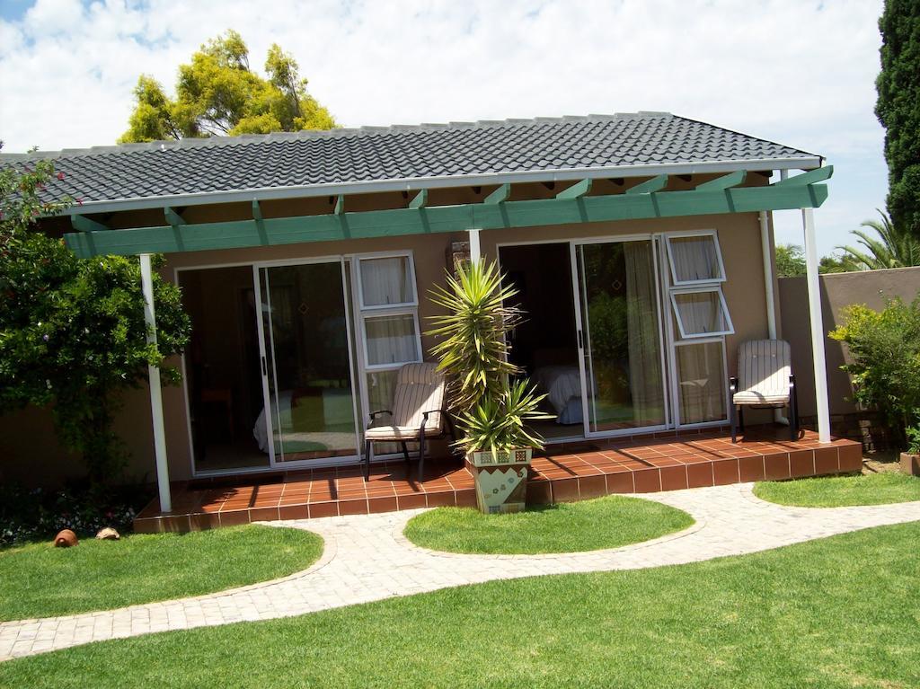 Lala Nathi Hotel Midrand Phòng bức ảnh